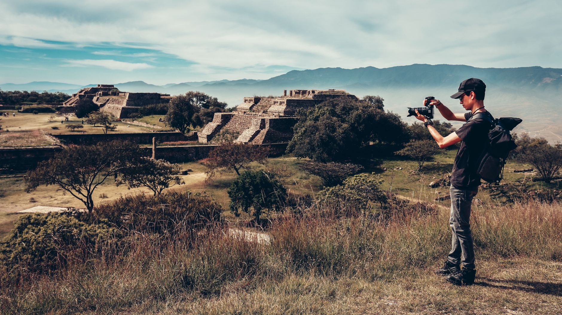 Equipo de FiestaRutas explorando México